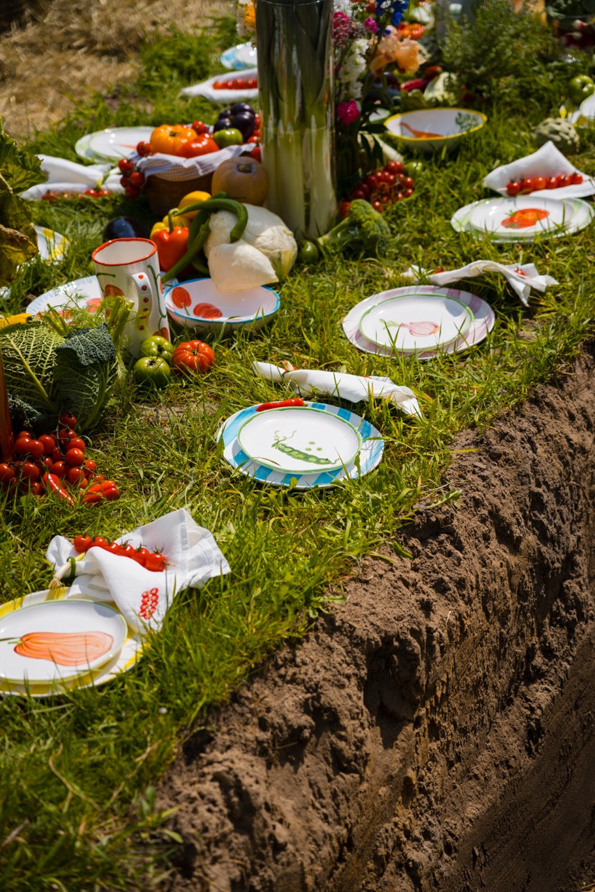 GARDEN HARVEST 🌽 — Big Plates Stripes (Set of 4)