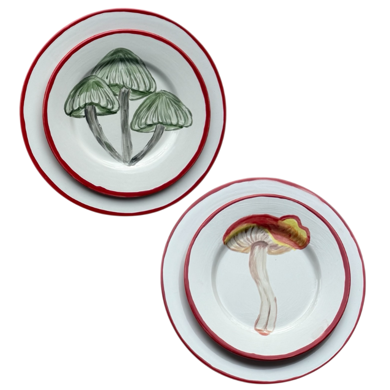 FOREST CAPS 🍄 - SMALL MUSHROOMS + BIG RED BORDER PLATES (Set of 4)