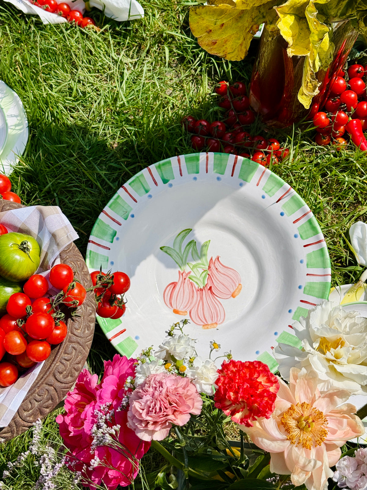 Garden Harvest 🥕— The Vegetable Unregular Salad Bowl (Big)